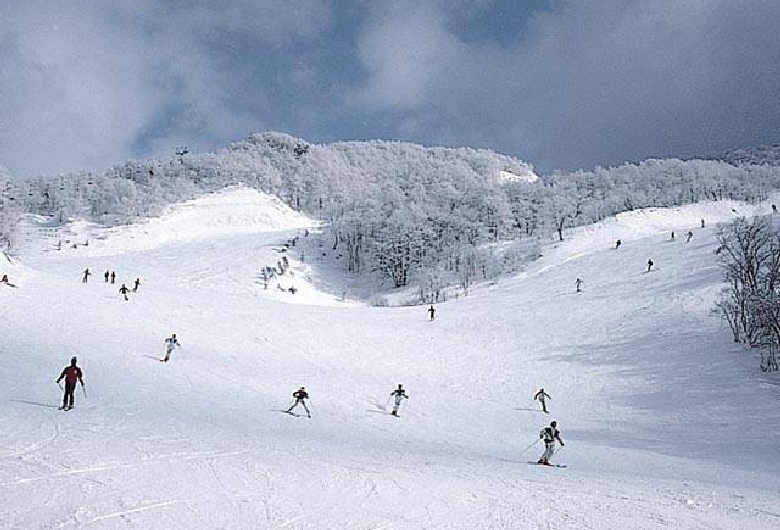 山形蔵王温泉スキー場