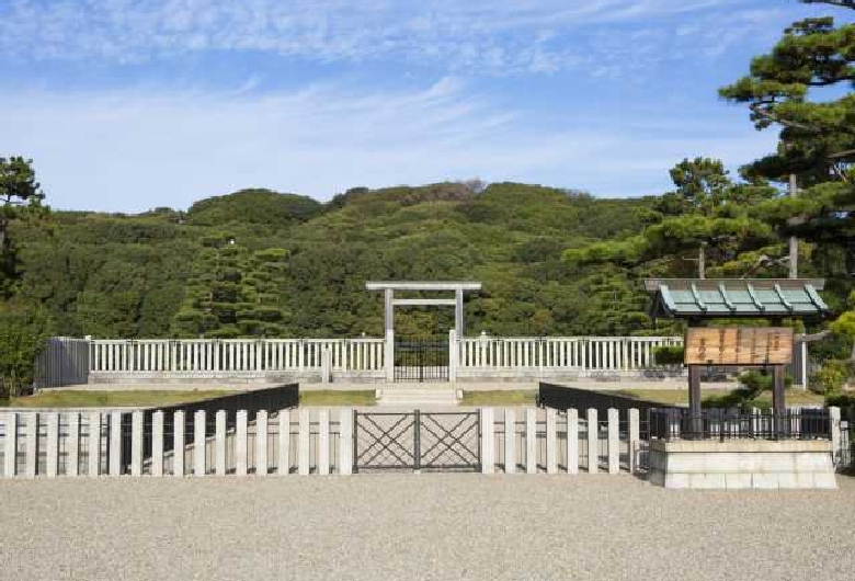 仁徳天皇百舌鳥耳原中陵