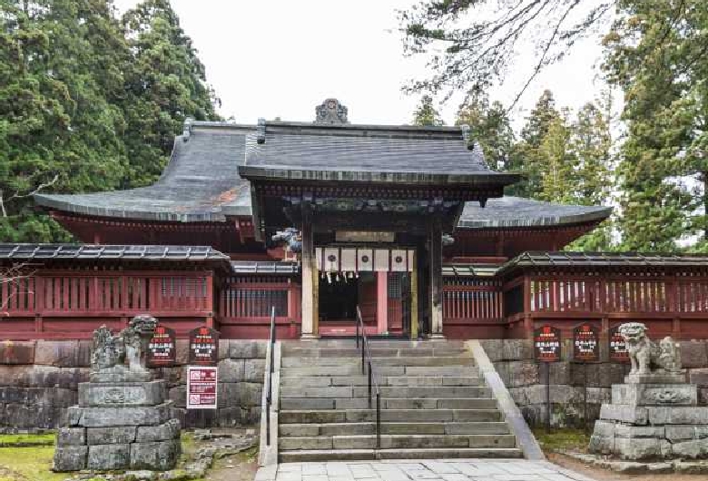岩木山神社