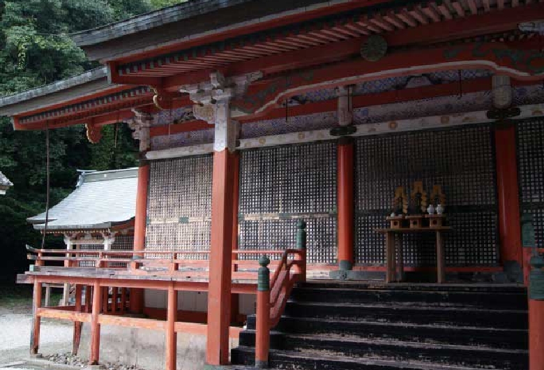 柞原八幡宮