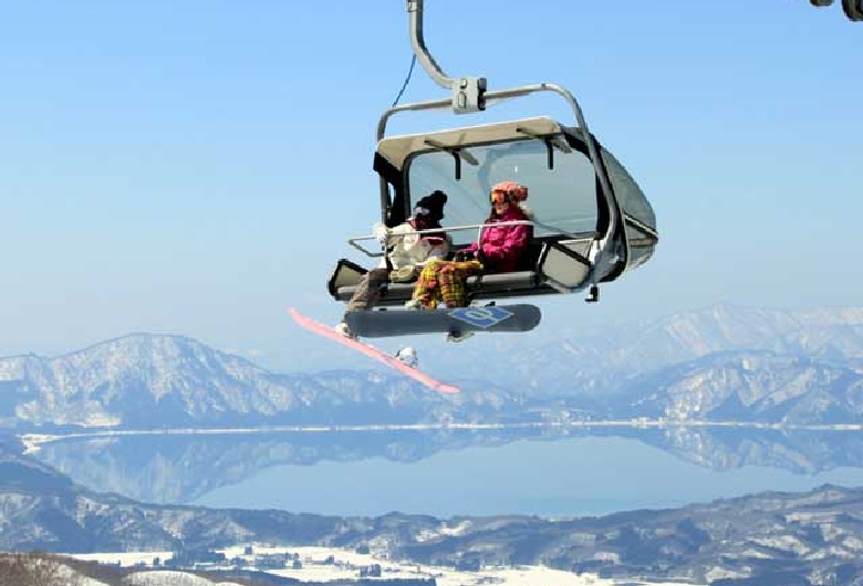 たざわ湖スキー場