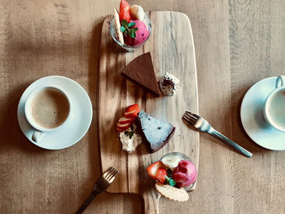 「カフェ リブロ」