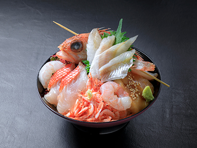 「海鮮丼　佐政」