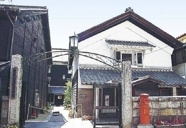 日本大正村　資料館