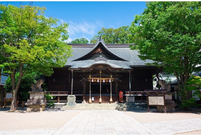 四柱神社