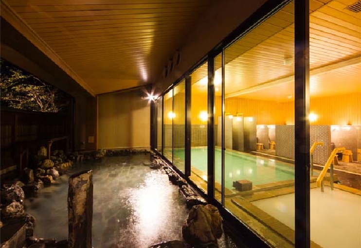 京都嵐山温泉　湯浴み処　風風の湯