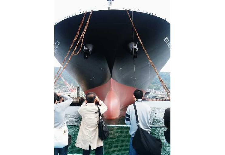 呉湾艦船めぐり