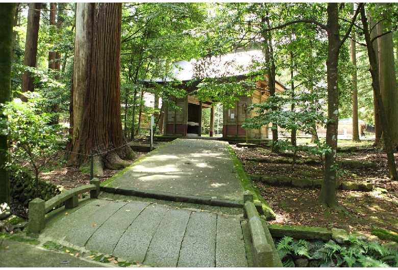 若狭彦神社