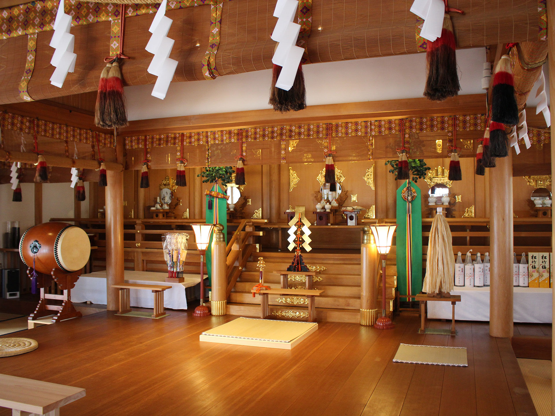 御嶽神社茅萱宮