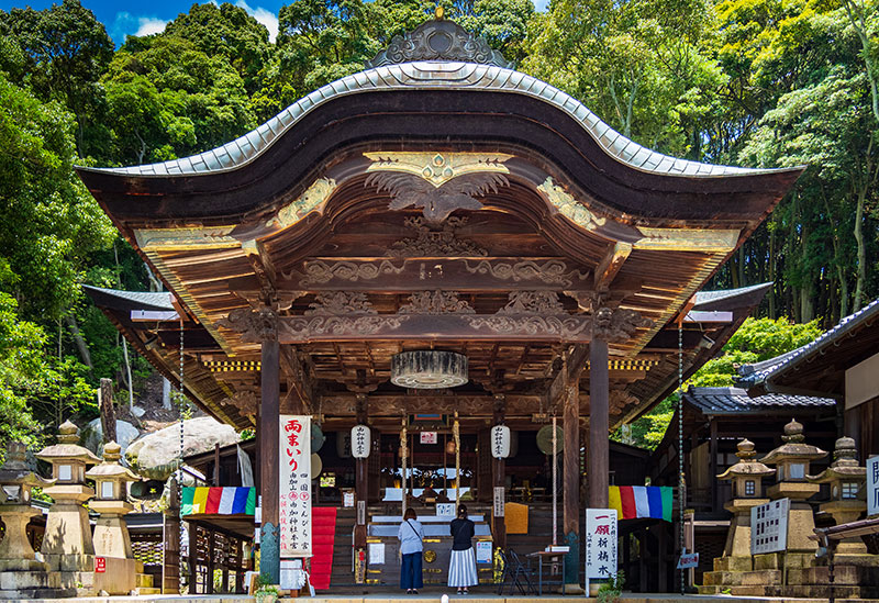 由加山 由加神社本宮