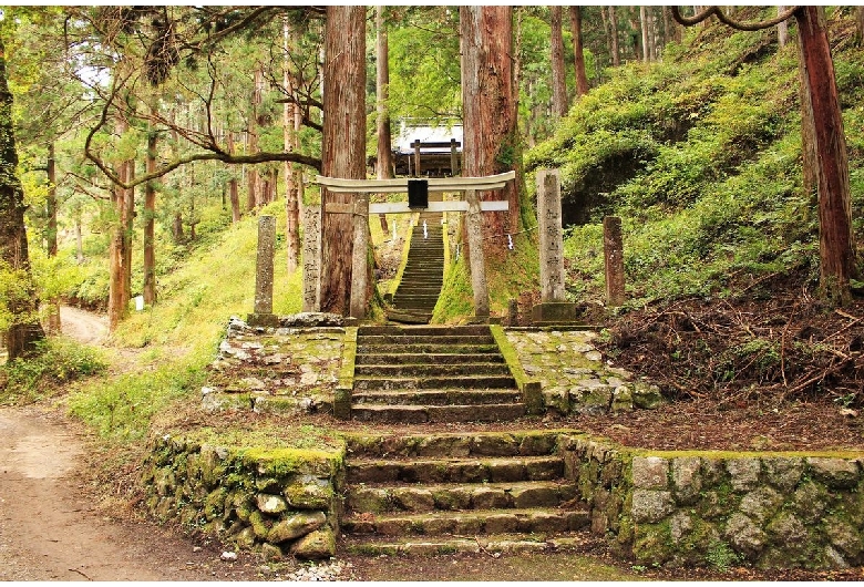 加蘇山神社