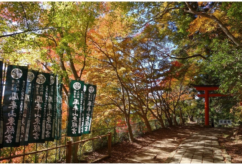 鳳来寺山