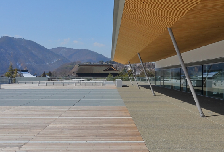 長野県立美術館
