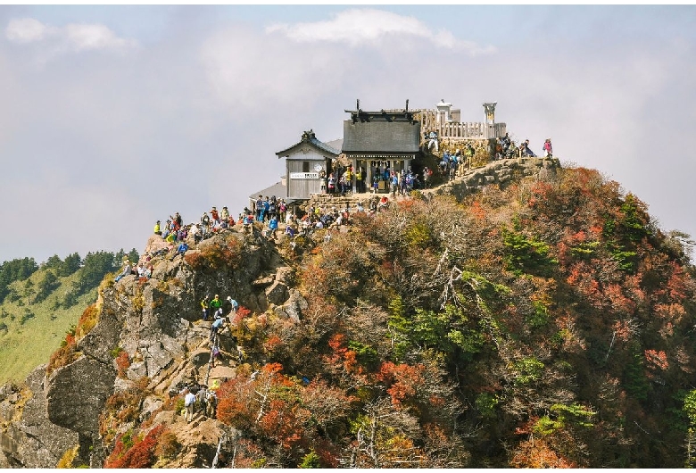 石鎚神社頂上社