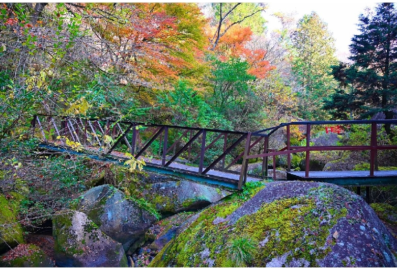 鬼岩公園