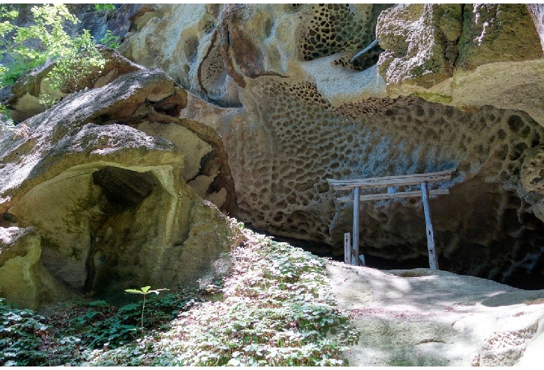 垂水遺跡（裏山寺）