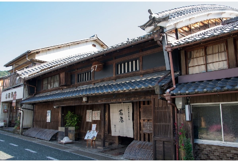 美濃町伝統的建造物群保存地区（うだつの上がる町並み）