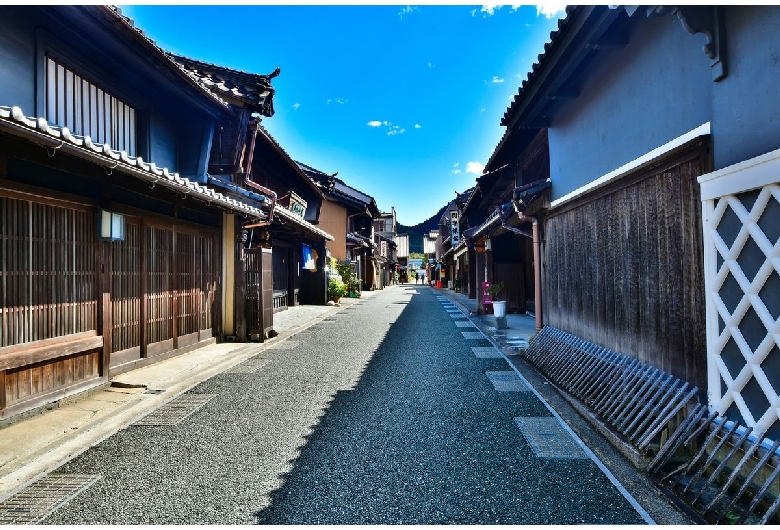 美濃町伝統的建造物群保存地区（うだつの上がる町並み）