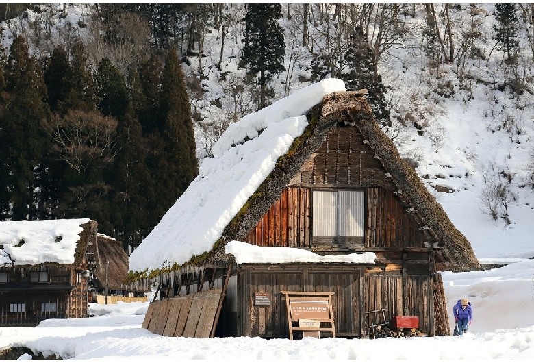 田島家養蚕展示館（白川郷）