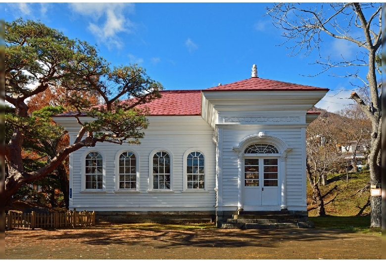 旧函館博物館1号・2号（函館公園）