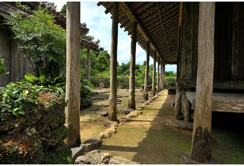 上江洲家住宅