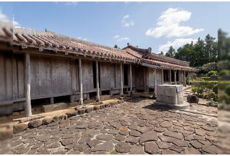 上江洲家住宅