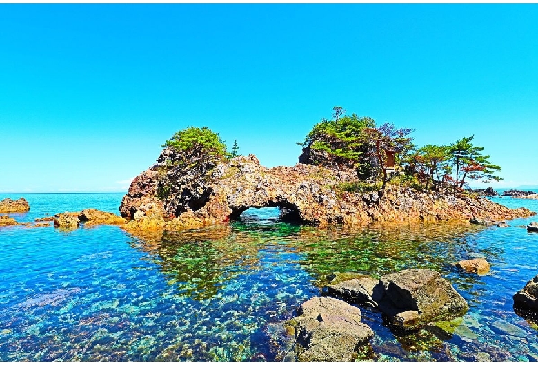 赤亀・風島なぎさ公園海水浴場（佐渡島）