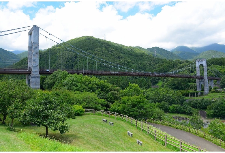 神奈川県立秦野戸川公園