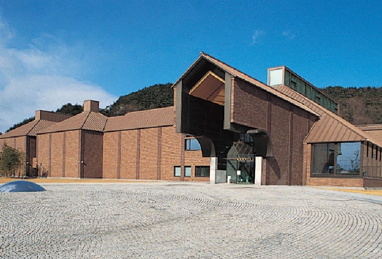 福島県立美術館