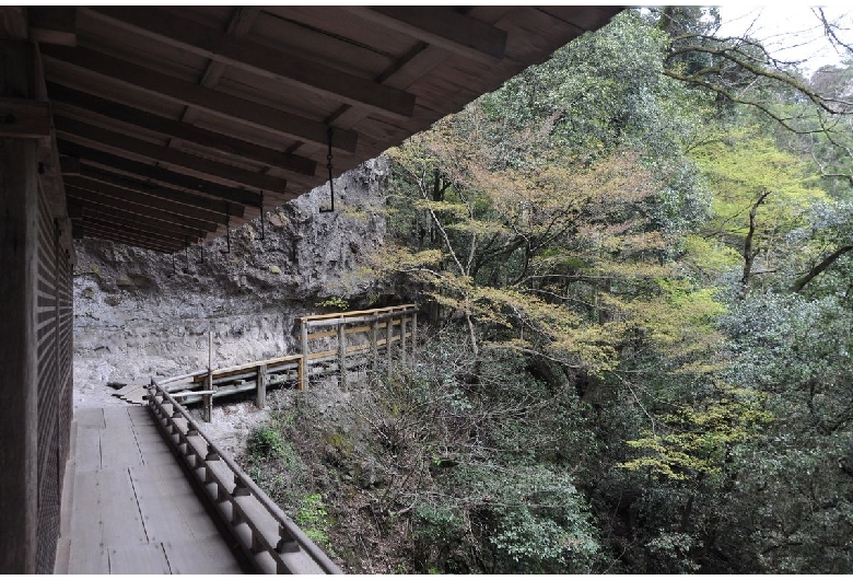 龍岩寺