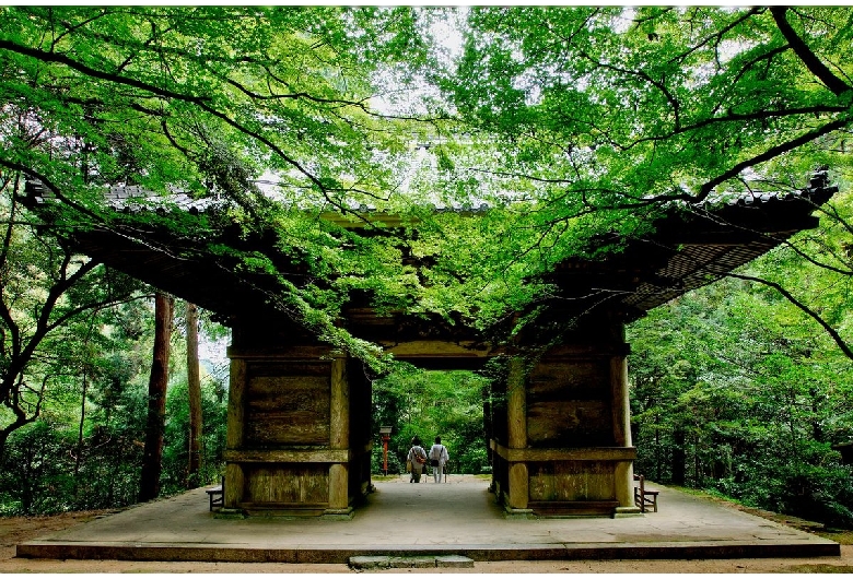 西山興隆寺