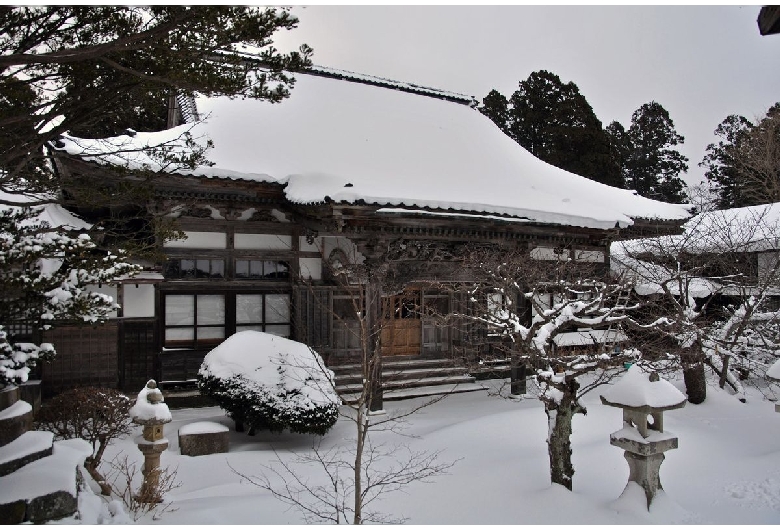 龍雲院