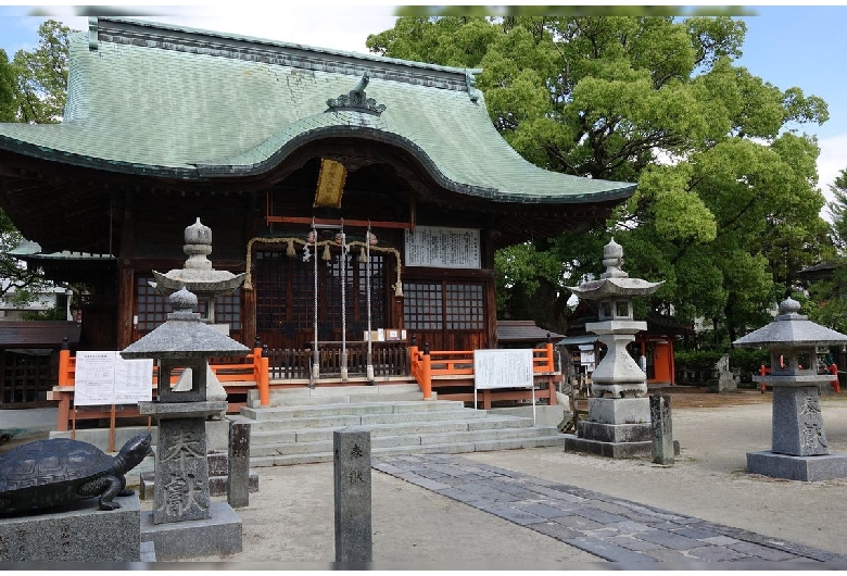 与賀神社