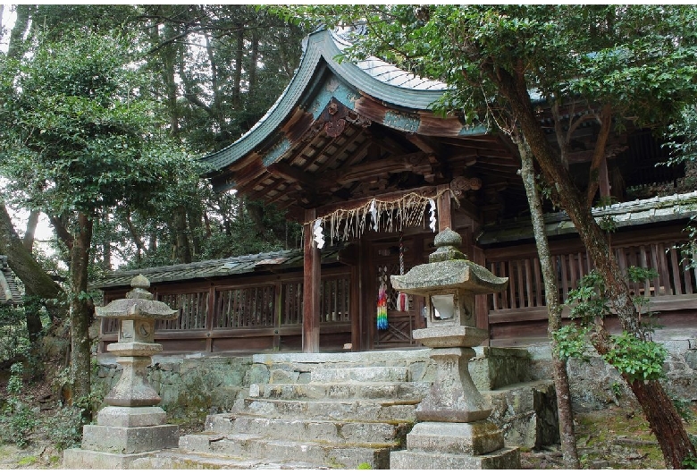 白山神社