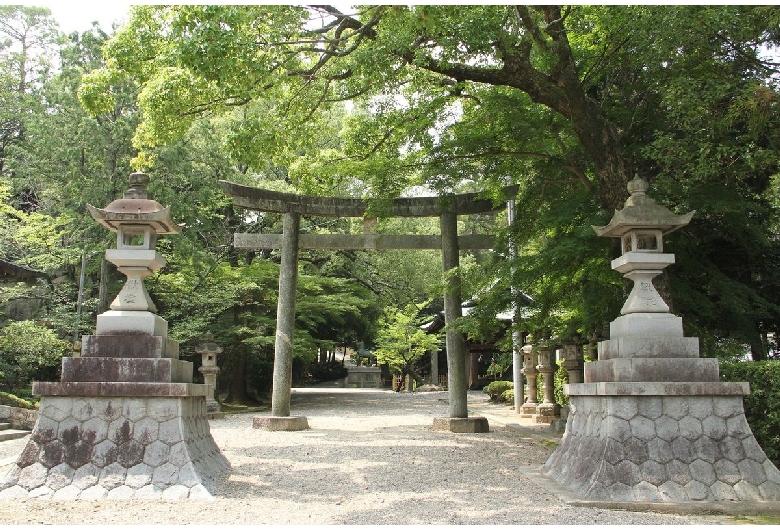 六所神社