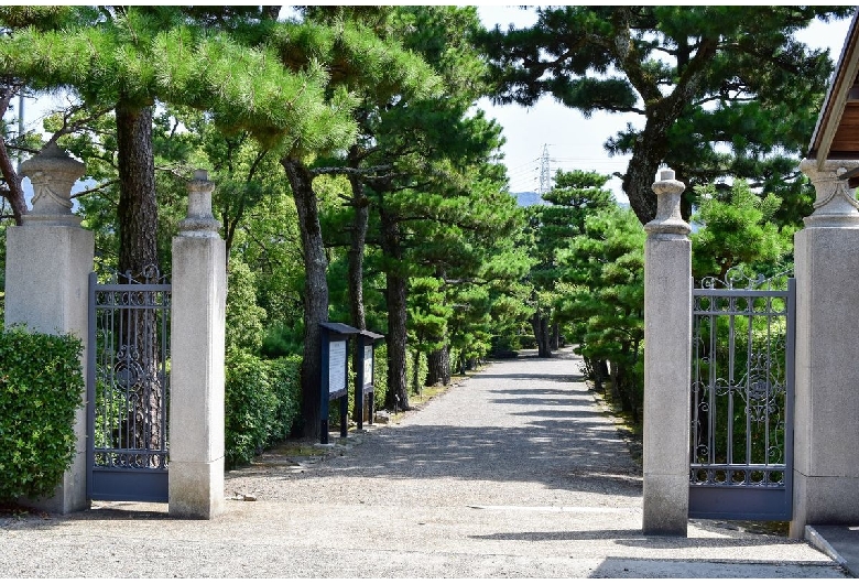 琴ノ浦 温山荘園