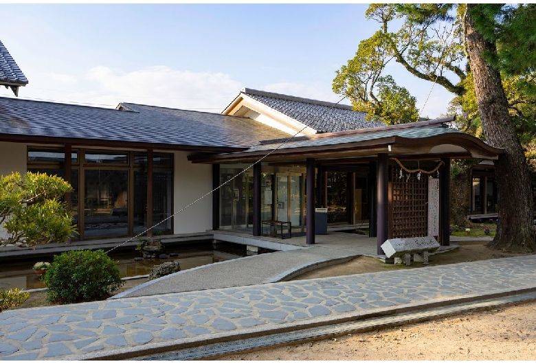 松陰神社宝物館（至誠館）