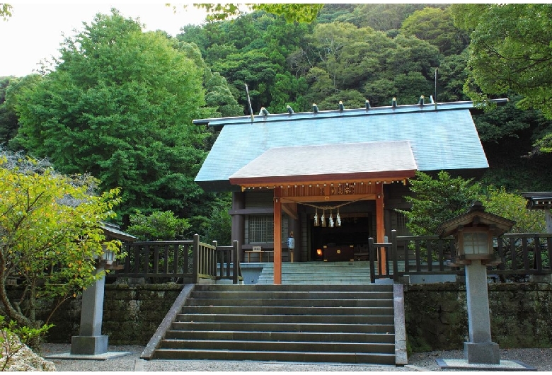 安房神社