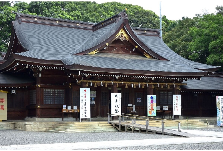 砥鹿神社