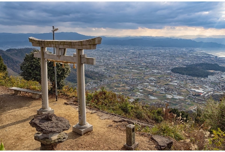 高屋神社（稲積大社）