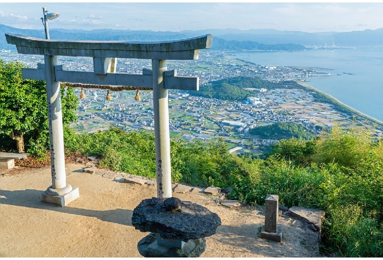 高屋神社（稲積大社）