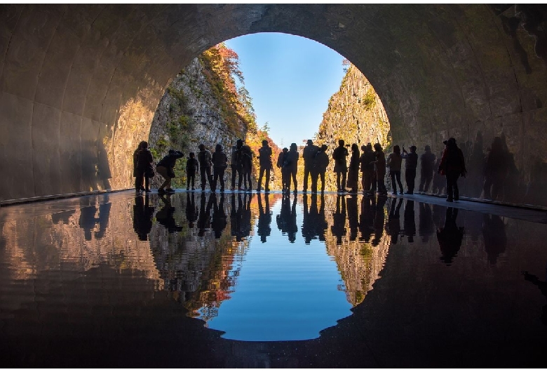 TUNNEL OF LIGHT（清津峡）