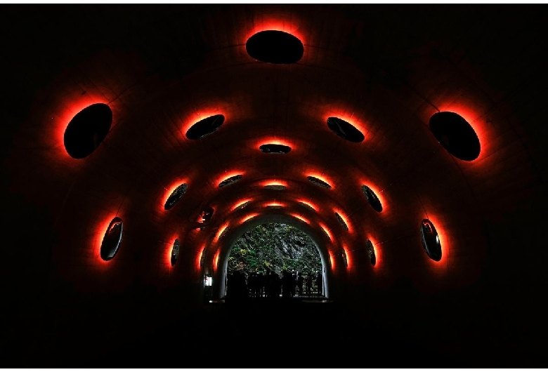 TUNNEL OF LIGHT（清津峡）