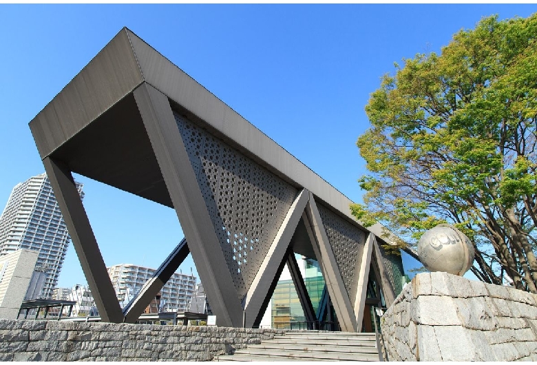 東京都現代美術館