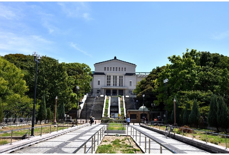 大阪市立美術館