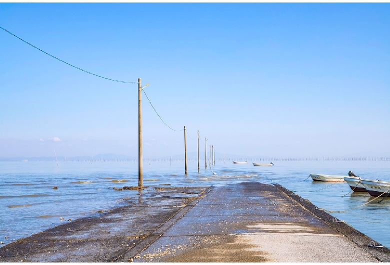 海中道路