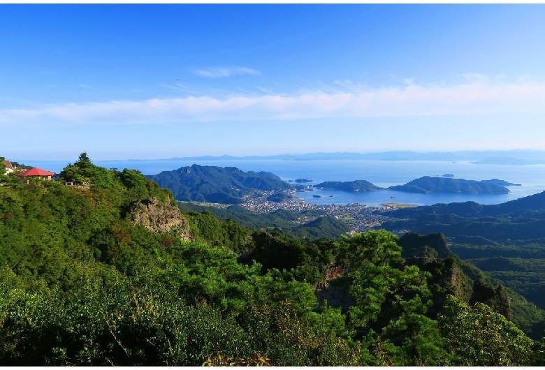 小瀬石鎚神社・重岩（小豆島）