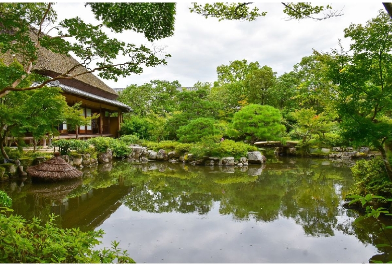 依水園（奈良公園）