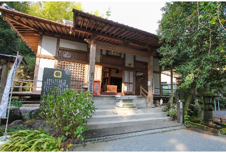 霊巌洞・霊厳禅寺