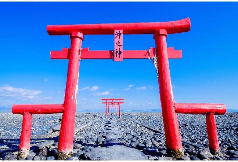 海中鳥居（大魚神社）